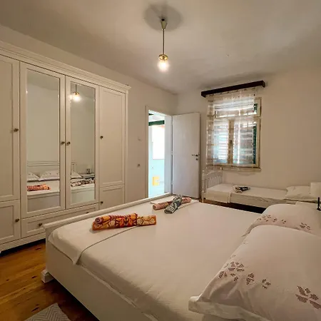 Apartment Vladimir Kastela